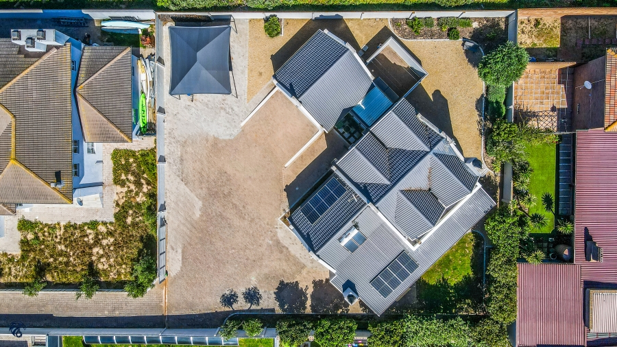 3 Bedroom Property for Sale in Myburgh Park Western Cape
